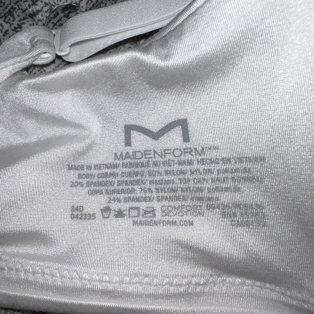 Victoria’s Secret Very Sexy Push up & Maidenform white 34D - Great condition! - Picture 3 of 7